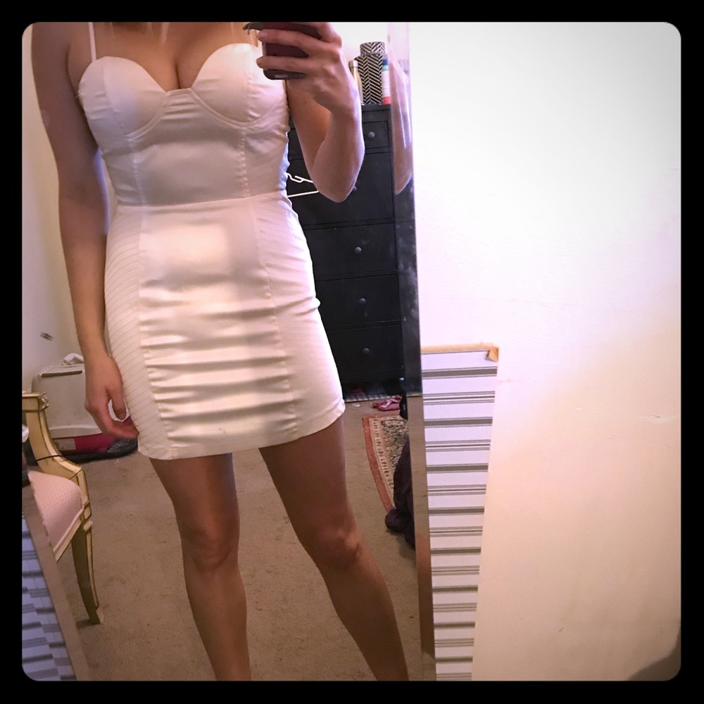 Mini dress